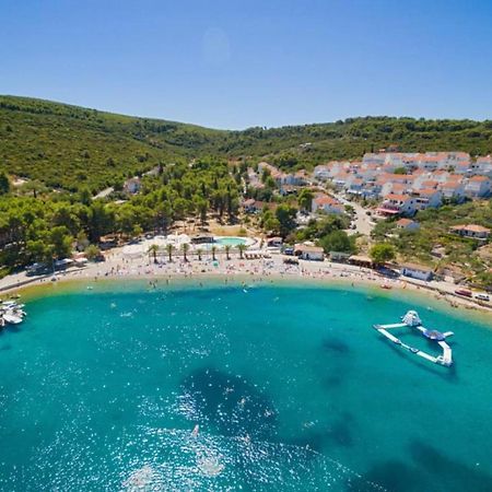 Apartman Ylli Nečujam المظهر الخارجي الصورة