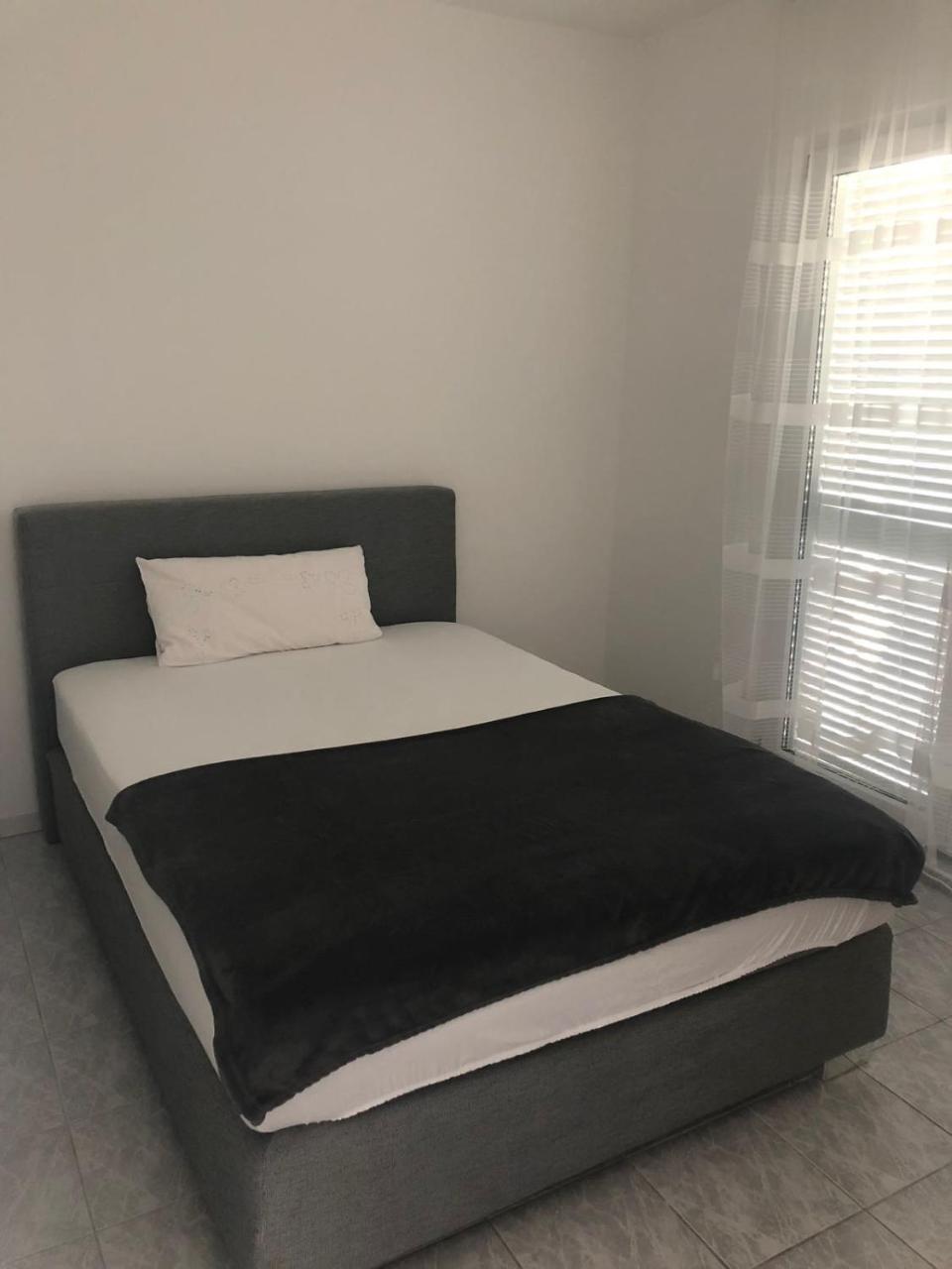 Apartman Ylli Nečujam المظهر الخارجي الصورة